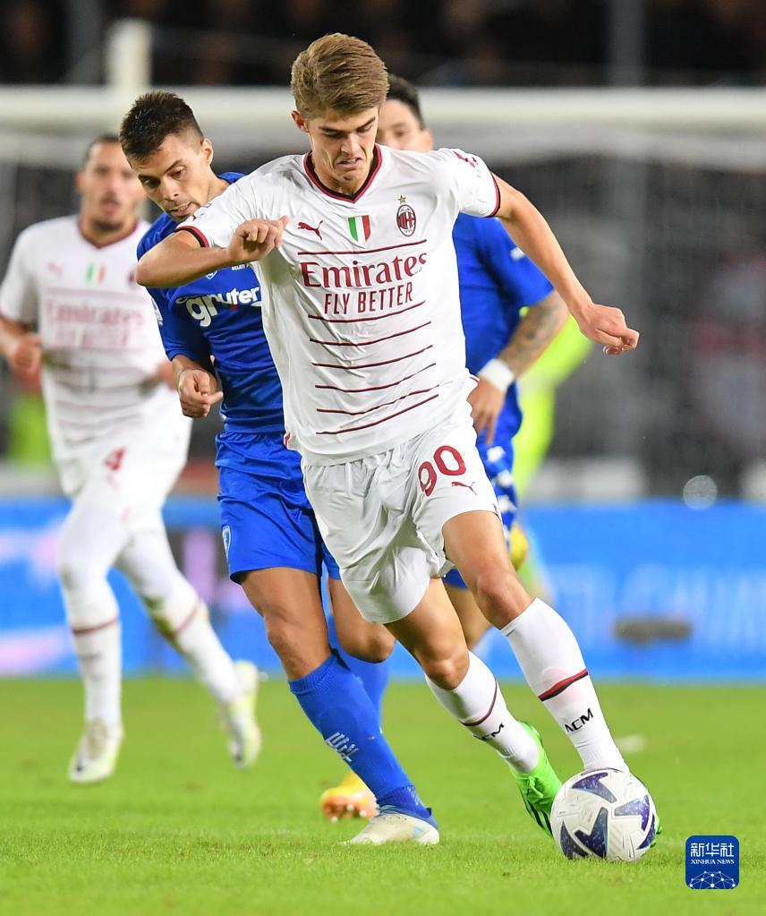 库里以非凡 库里以非凡